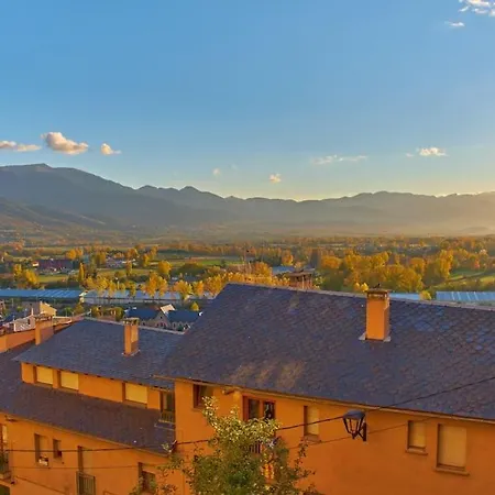 Atico Duplex Centrico Con Vistas - 2 Noches Minimo Apartamento Puigcerdà