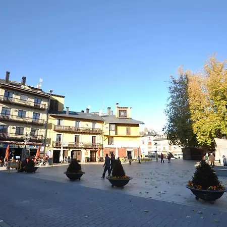 Atico Duplex Centrico Con Vistas - 2 Noches Minimo * Puigcerda